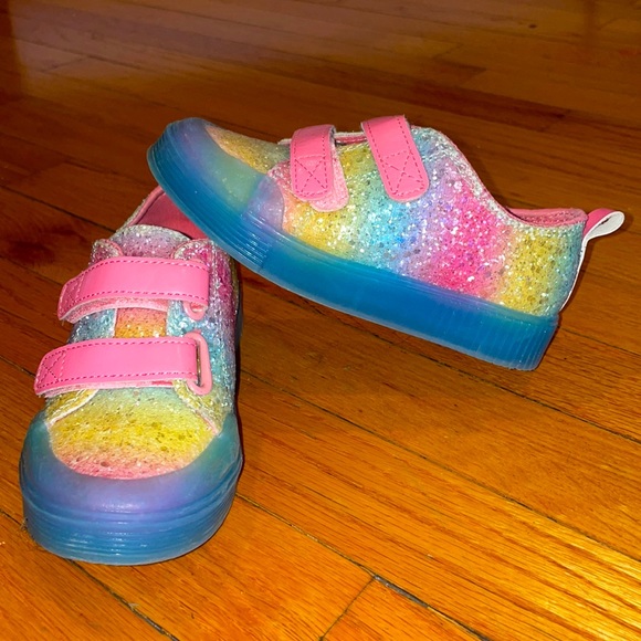 Tucker + Tate glitter shoe - Picture 4 of 6